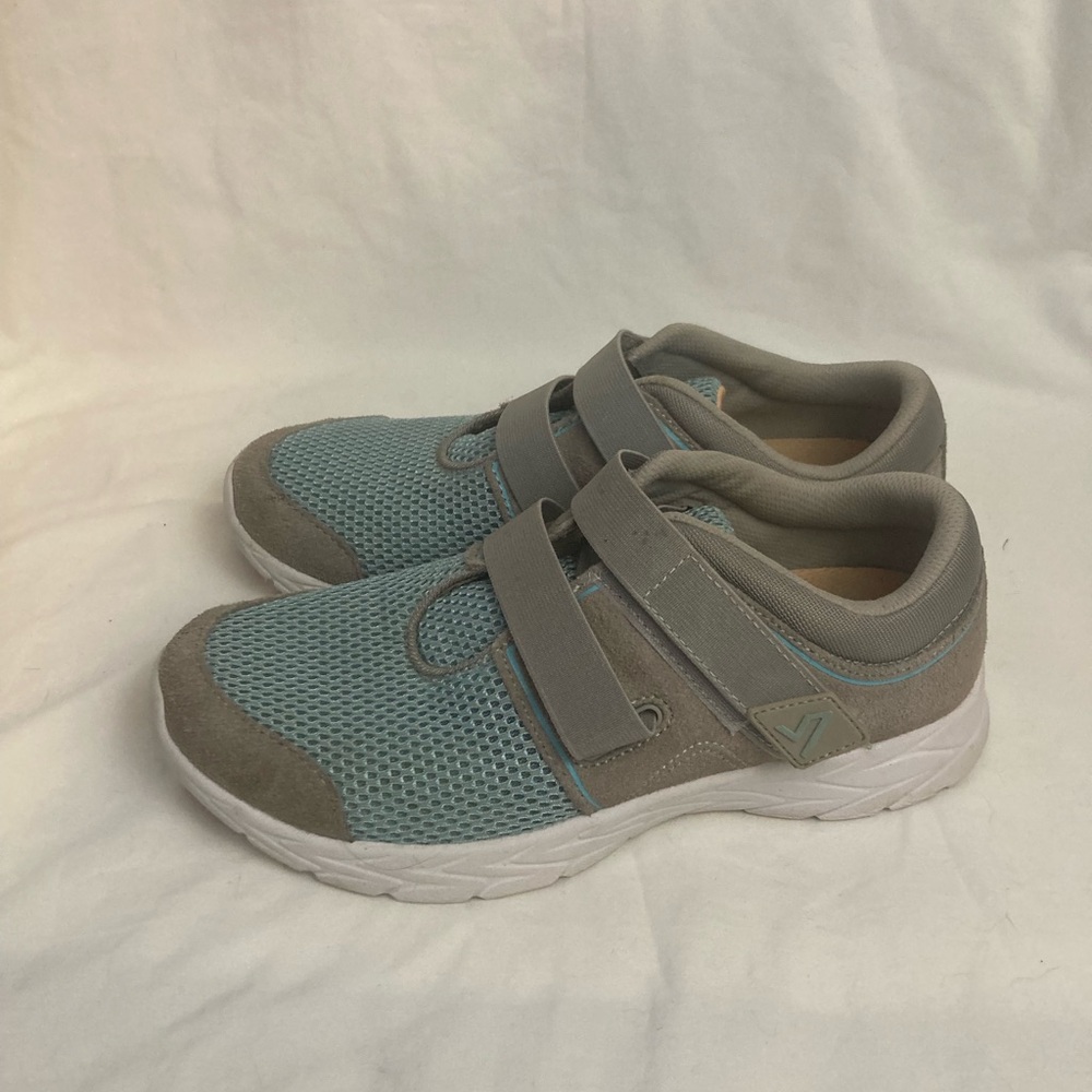 10-5 Vionic Gray Blue Sneakers Comfort Easy On 7 Strap